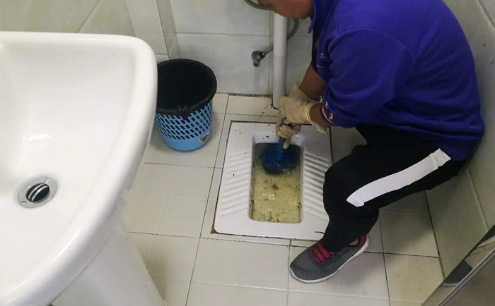 科尔沁左翼中疏通蹲坑