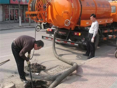 科尔沁左翼中清掏化粪池，健康生活从这里开始